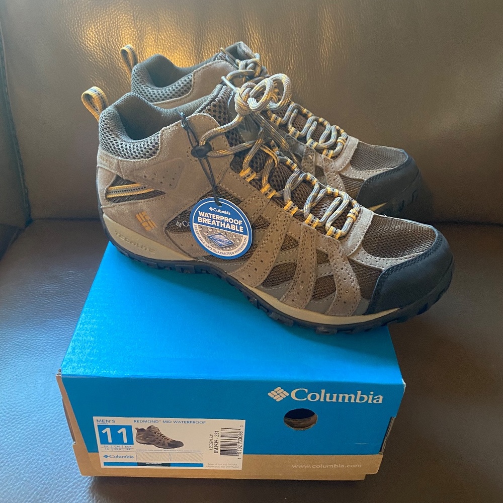 Columbia Men's Redmond Mid Waterproof Hiking Boot, SIZE: 11